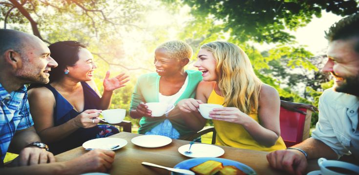 Friends drinking tea (002)
