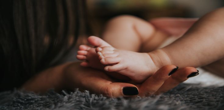 mom_and_baby