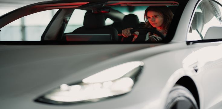 female_driver