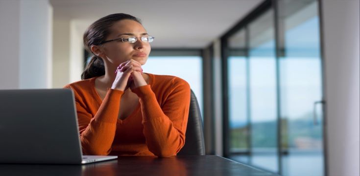 businesswoman-computer-home-office-thinking-ideas-looking-learning-worker-technology