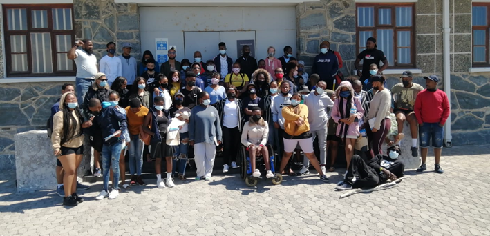 RIM officials with joyful 2021 Spring School participants from five various provinces at the Maximum Security Prison.