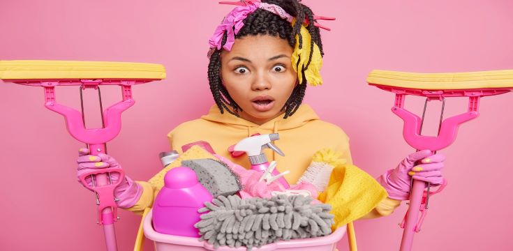 woman-cleaning