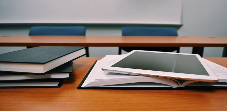 school-books-desk