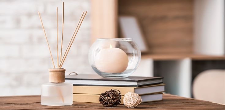 Reed-diffuser-vs-candle