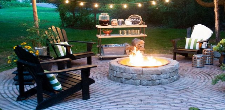 outdoor-entertainment-space