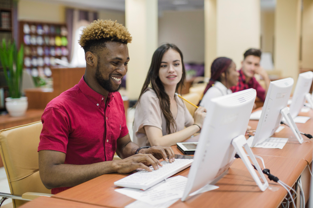 young-people-classroom-with-computers