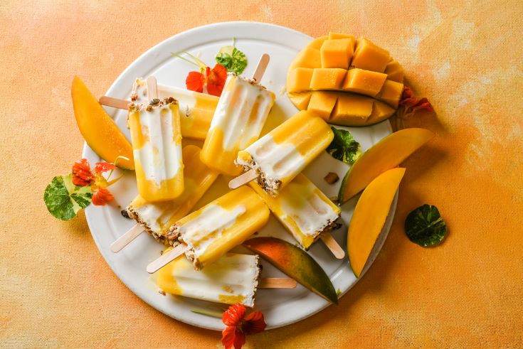 Mango Yoghurt Muesli Popsicles